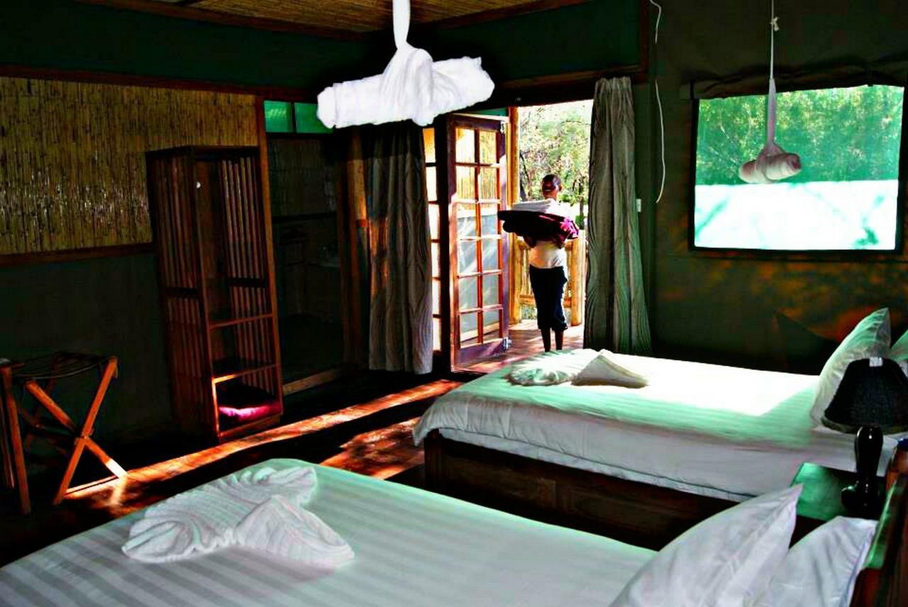 Kwalape Safari Lodge Kasane Buitenkant foto